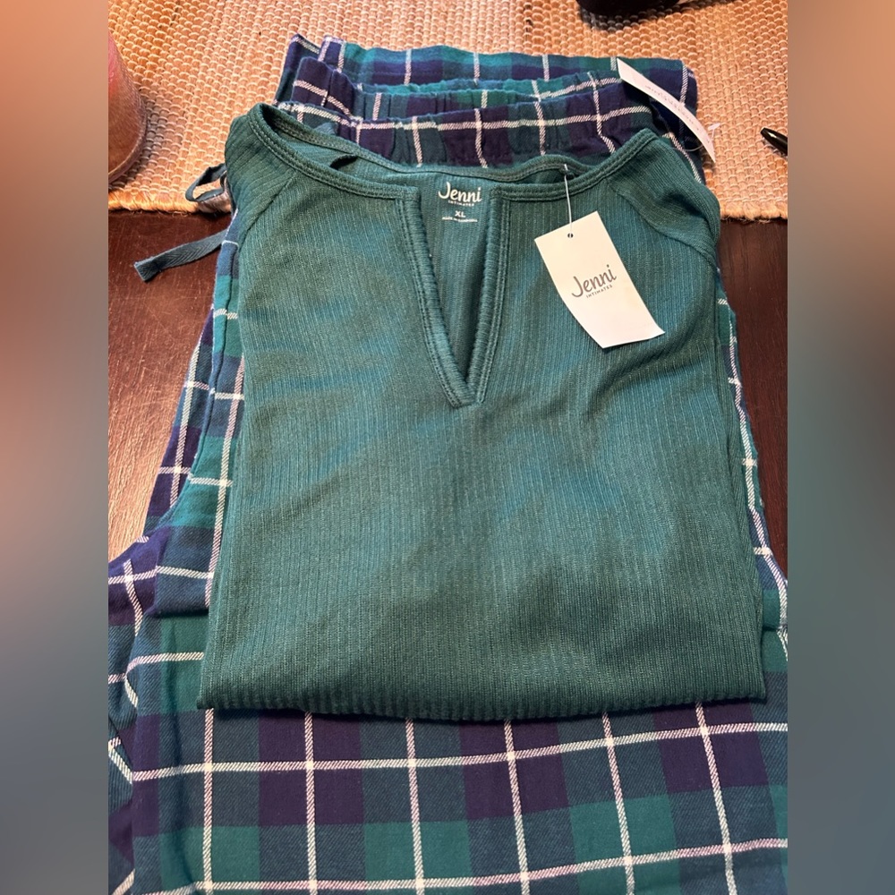 Jenni women’s pajamas set
